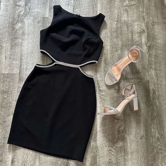 AQUA RHINESTONE CUT-OUT COCKTAIL AND PARTY DRESS SIZE M - Picture 5 of 10